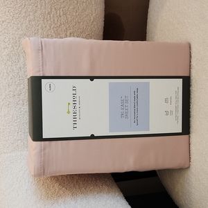 Threshold, Tri-Ease Queen Size, 500 thread count, blush color, Sheet Set,